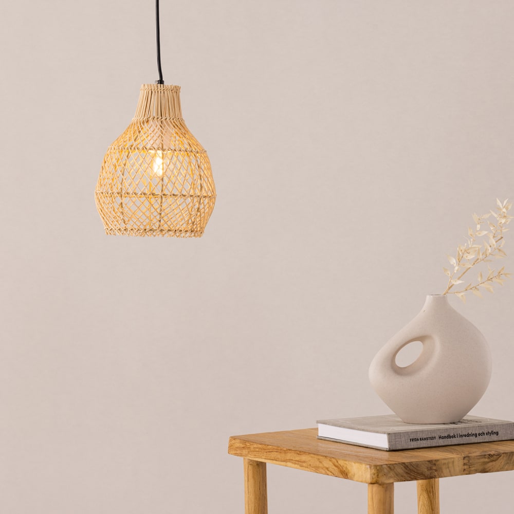 Suspension couleur naturelle en rotin — vue 4