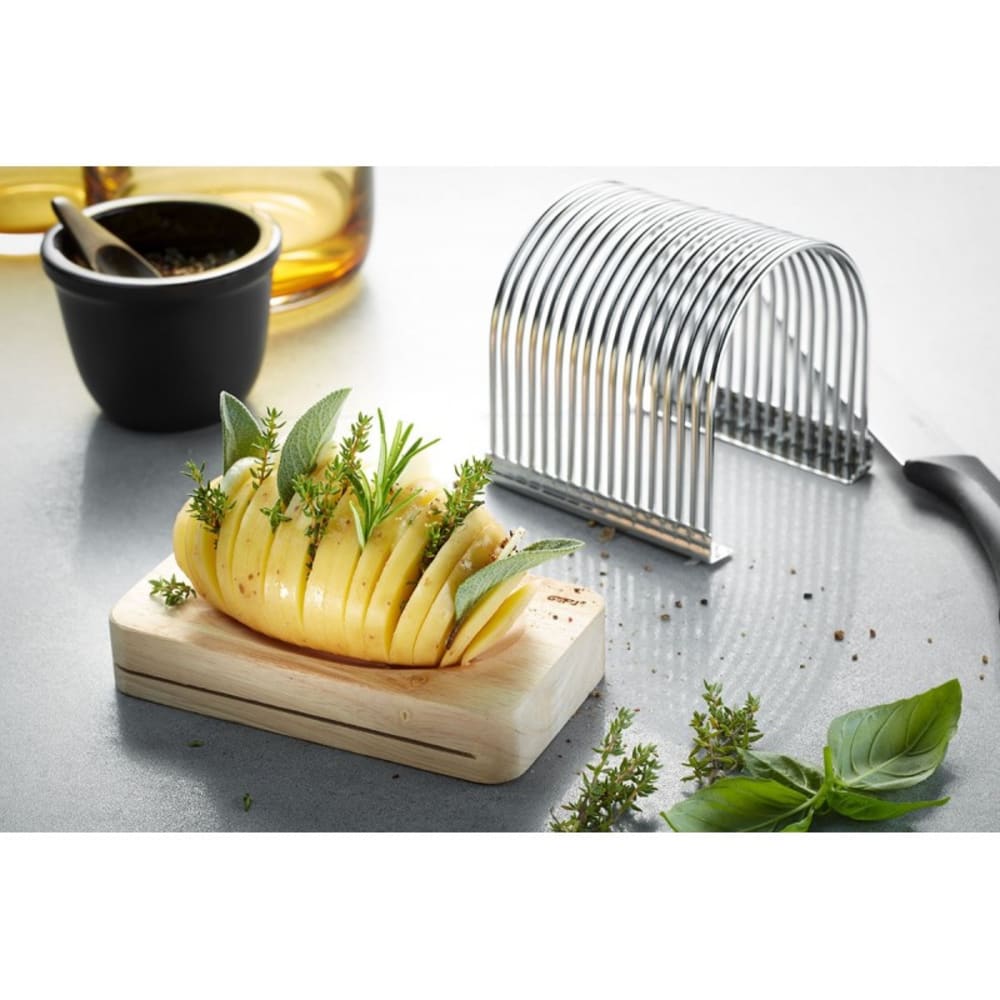 Coupe-pommes de terre en éventail Hassel en inox et bois - Maisons du Monde