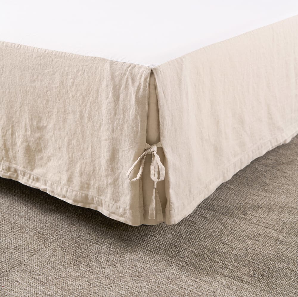 Cache sommier en lin beige 200 x 200 cm
