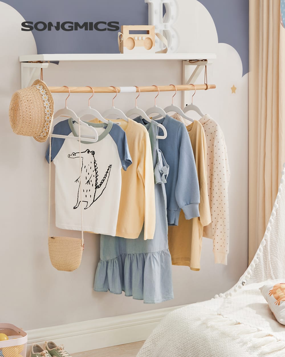 Cintres enfants en velours avec crochets or pivotants rose et blanc — vue 3