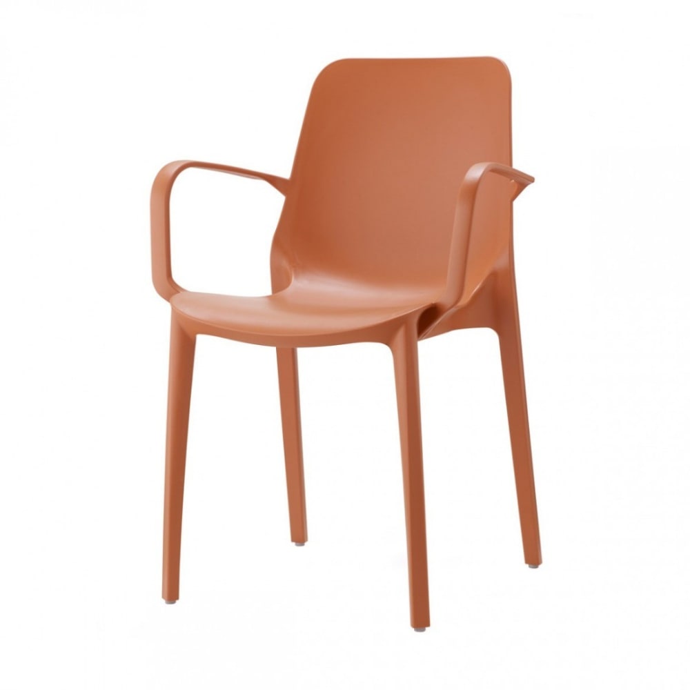 fauteuil design en plastique