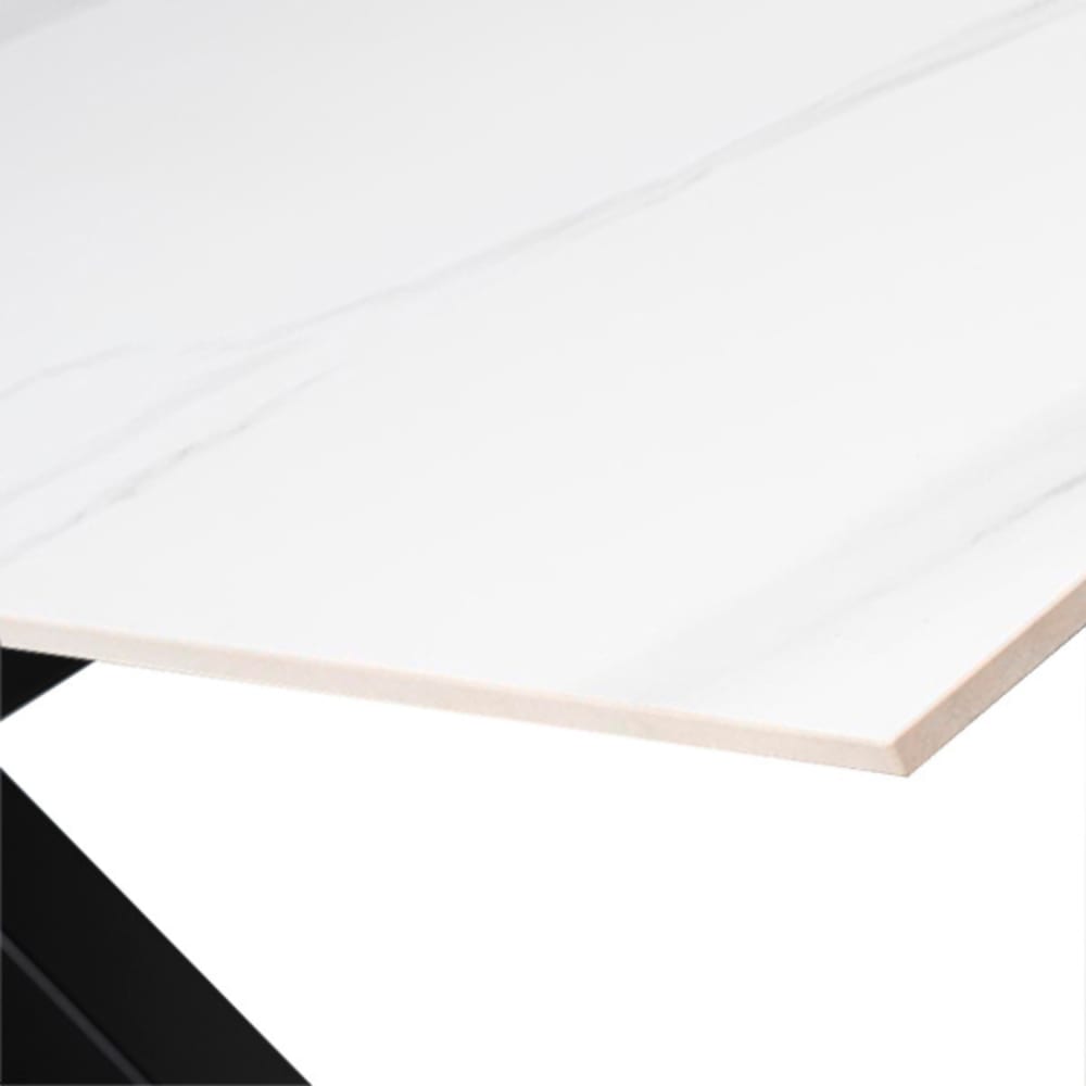 Esstisch aus Keramik 140 cm mit schwarzen Beinen, weiß - Maisons