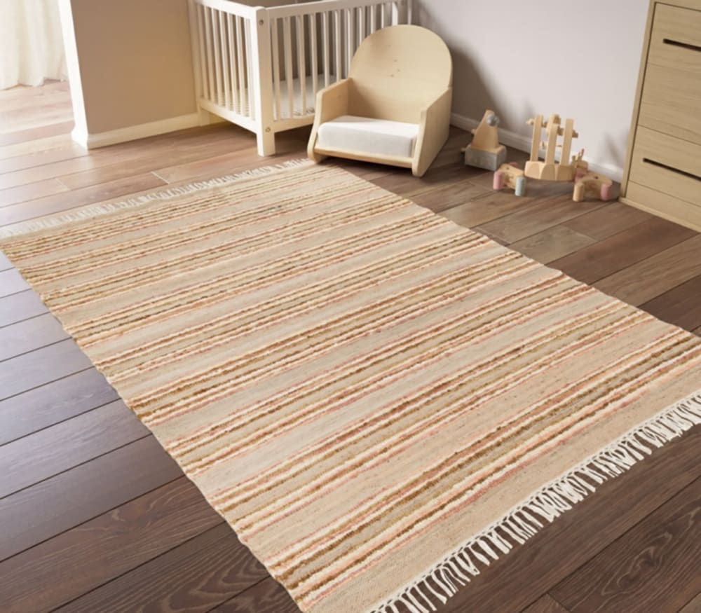Tapis rayé fait main en matières naturelles rose 160 x 230 cm — vue 4