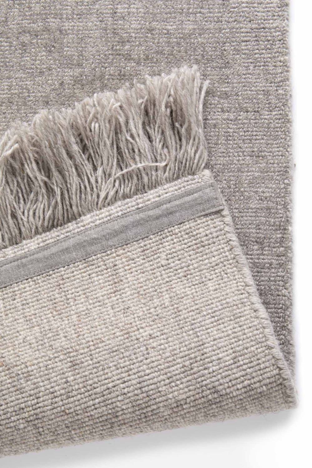 Tapis design doux en laine et coton fait main gris 120 x 170 cm — vue 4