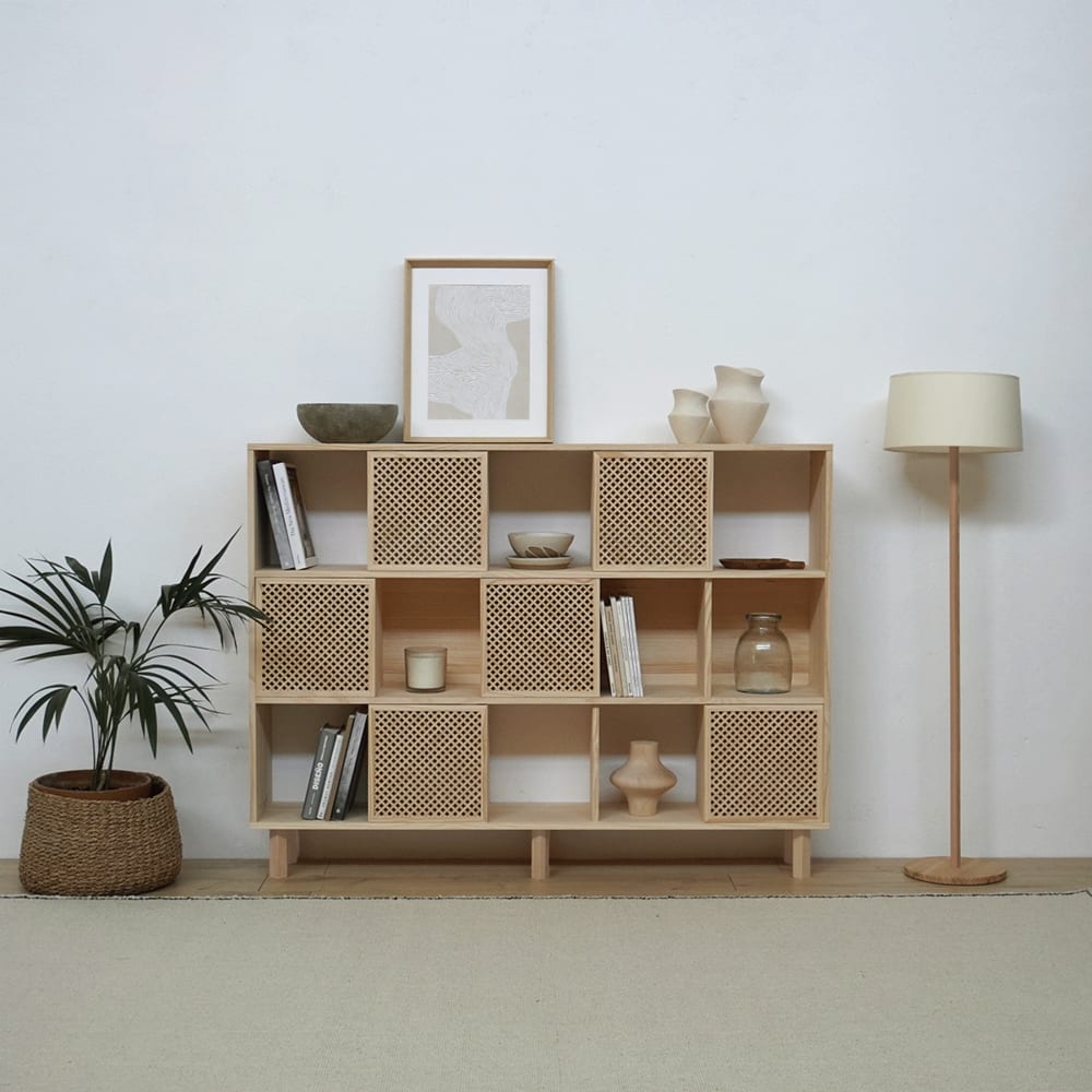 Bibliothèque 6 portes en pin massif naturel 160 cm Verni - Maisons du Monde