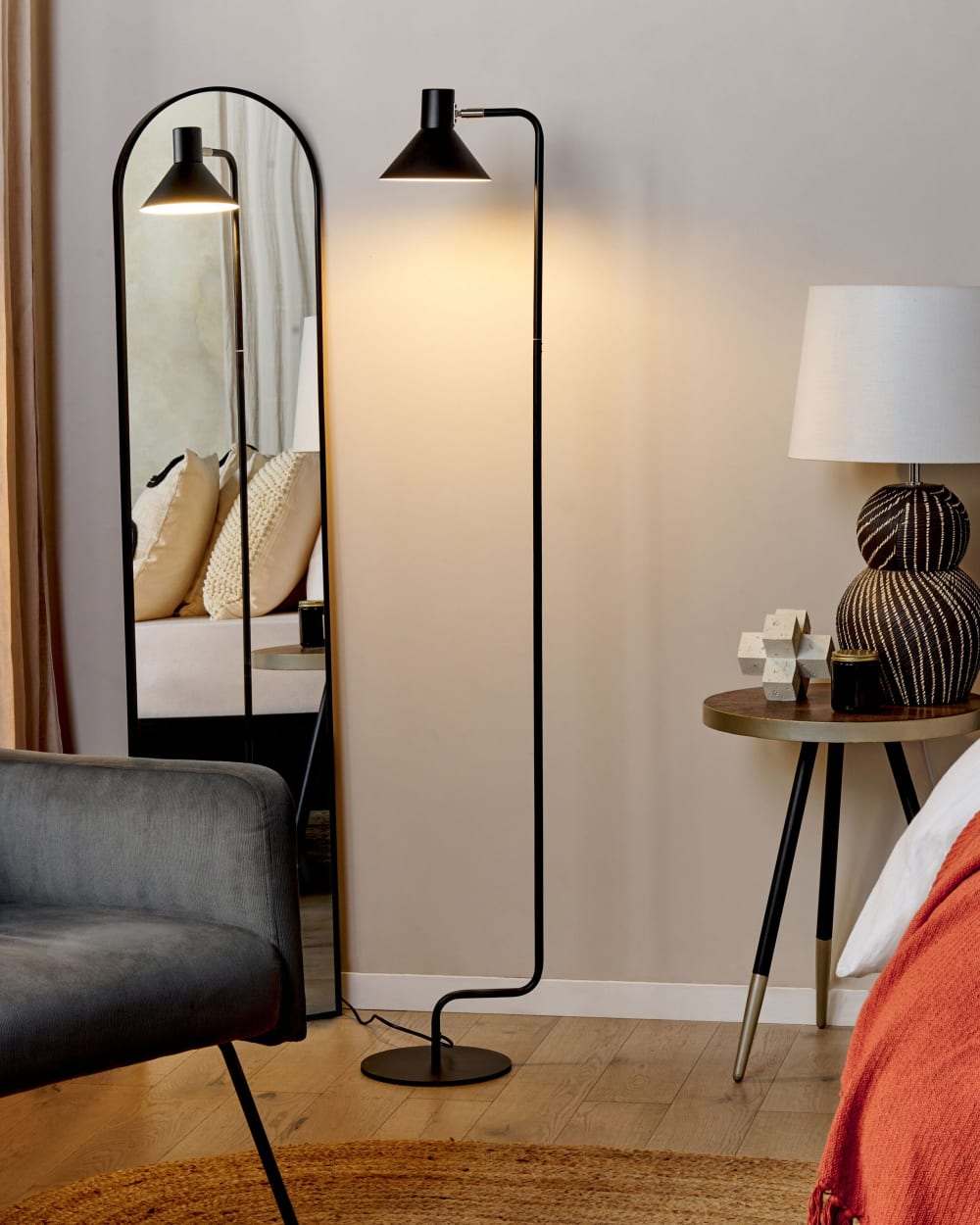 Lampadaire réglable métal noir — vue 3