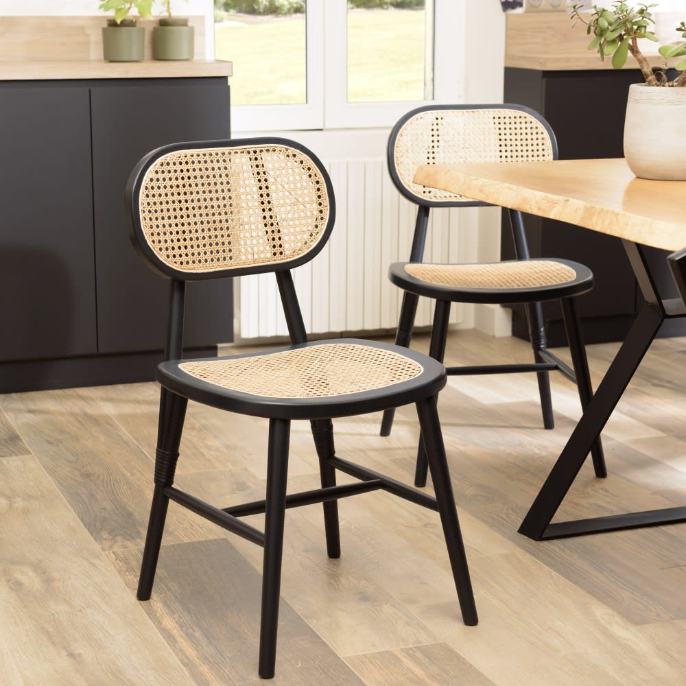 MACABANE Set aus 2 Holzstühlen style classic chic Schwarz Rattan