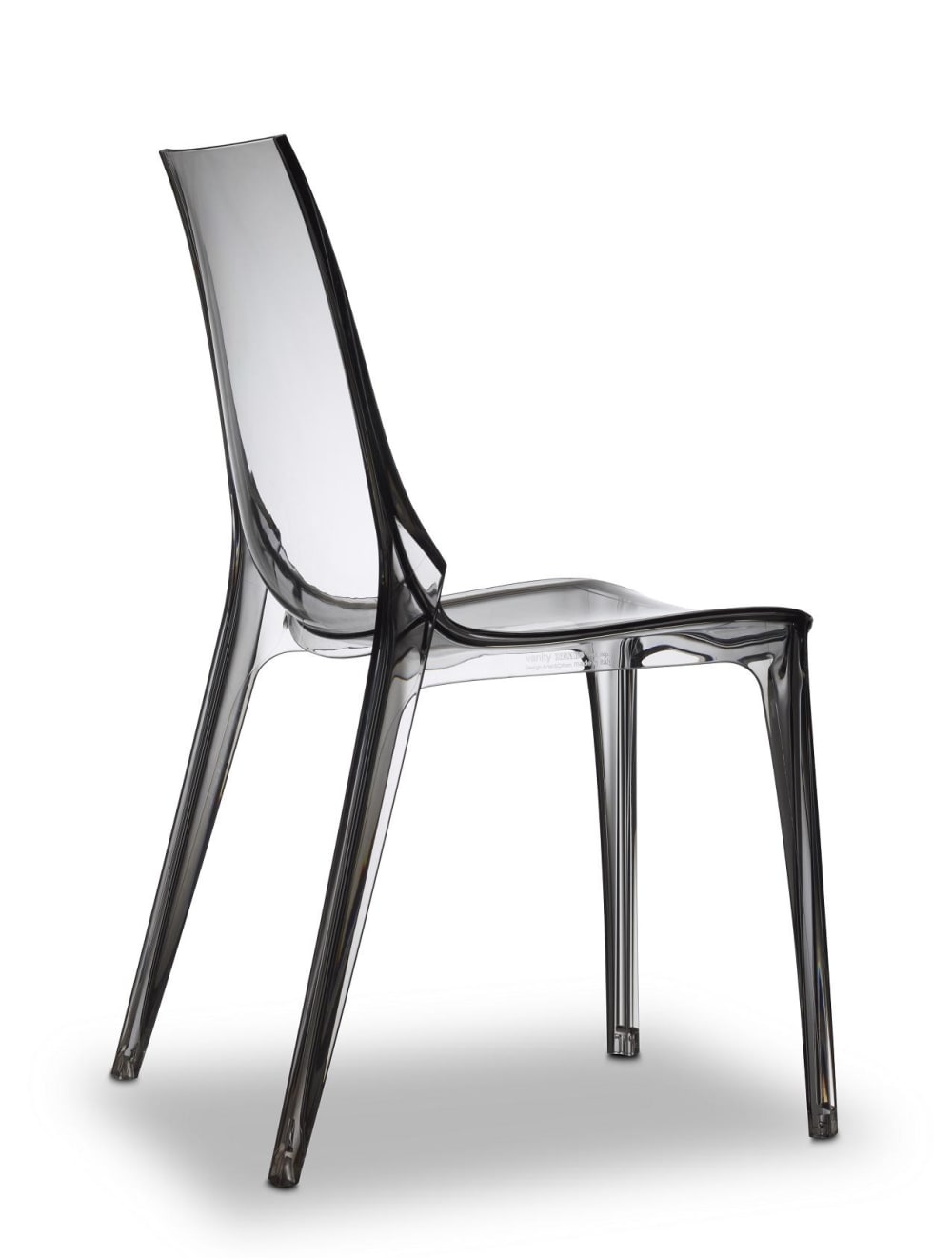 chaise design en plastique