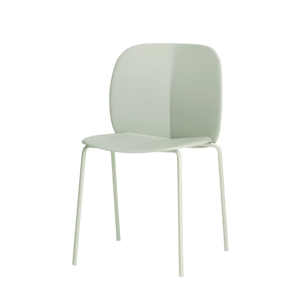 chaise design en plastique