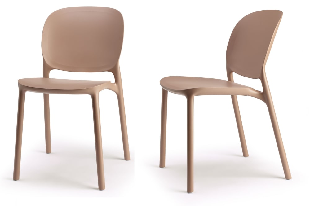 Lot de 2 chaises design - caramel