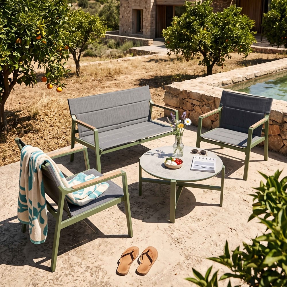 Salon de jardin 4 places en aluminium vert kaki - Maisons du Monde