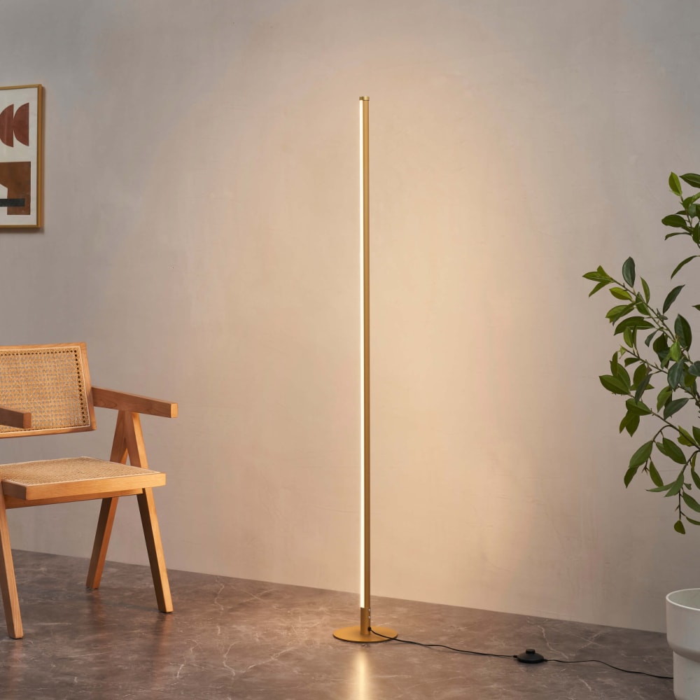 Lampadaire en aluminium, fer et pvc doré / laiton 150 cm — vue 3