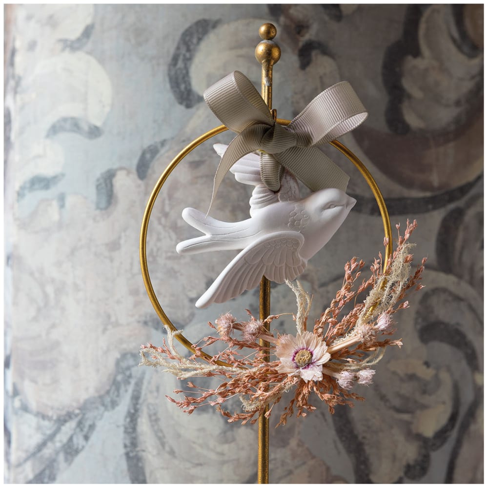 Couronne florale colombe parfumée - Maisons du Monde