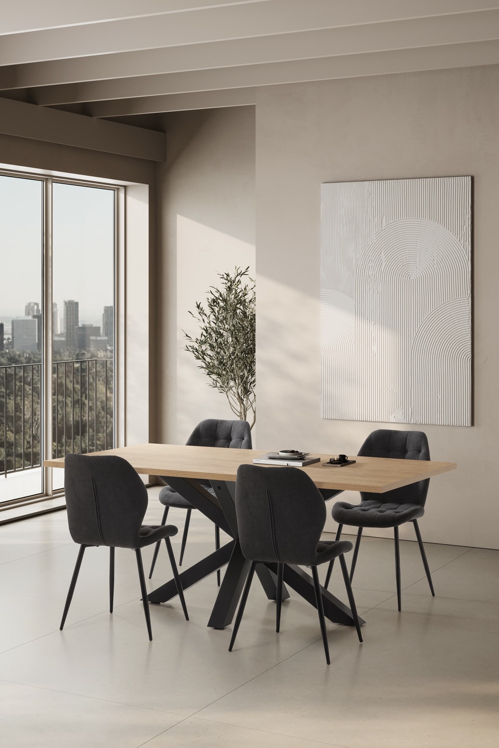 Table rectangulaire avec piètement en fer pour 6/8 personnes 180x76 cm