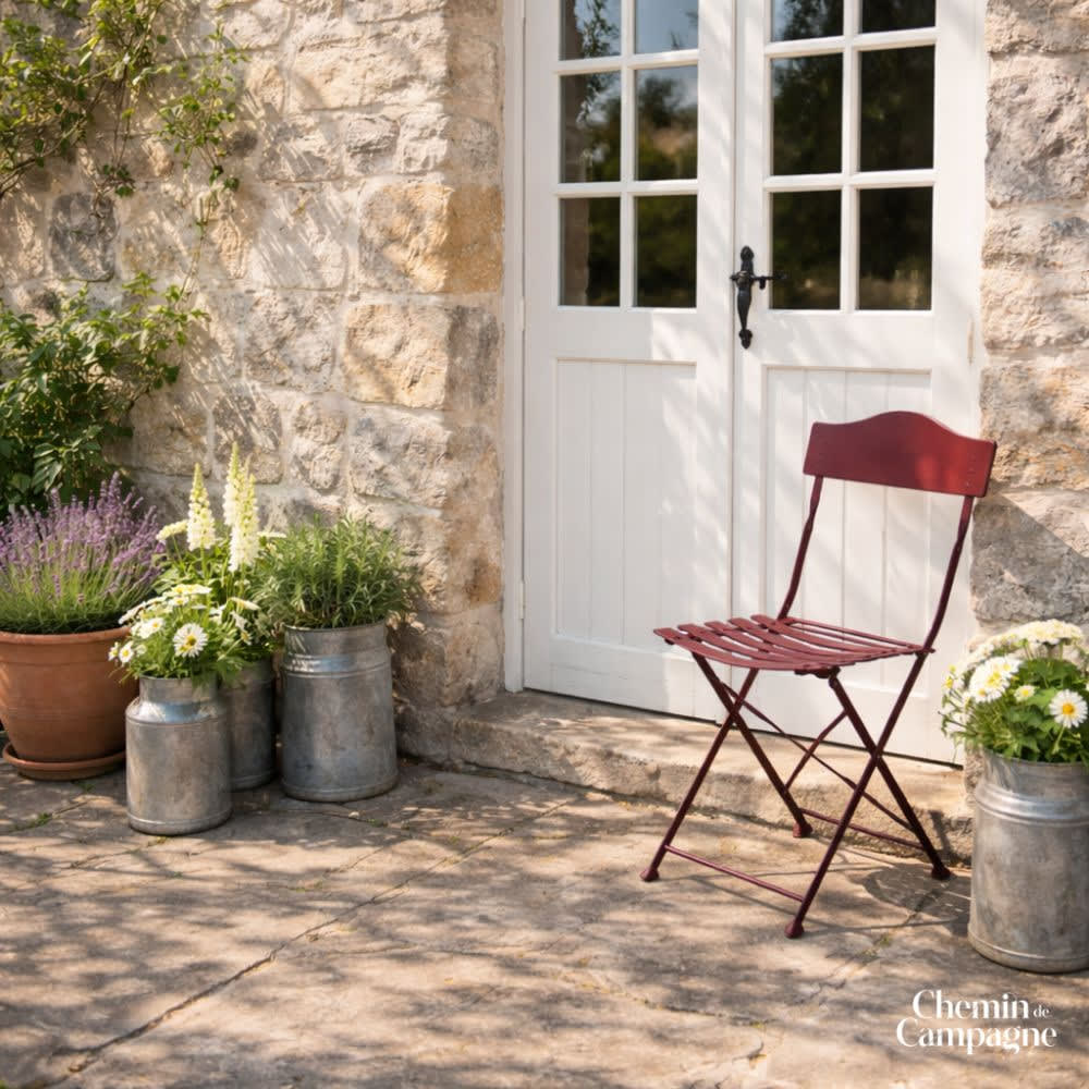 Chaise pliante jardin extérieur ancien métal bordeaux 85cm - Maisons du Monde