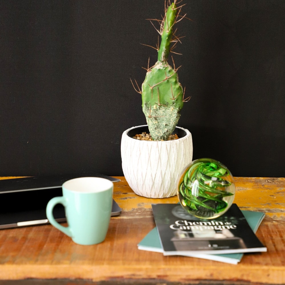Presse papier sulfure tourbillons en verre vert ø.10 cm - Maisons du Monde