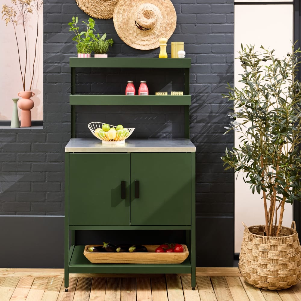 Cuisine d'extérieure en acier vert avec 2 étagères