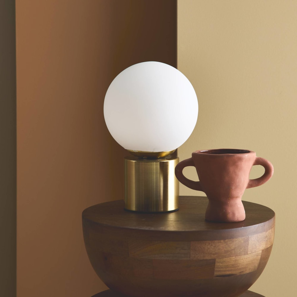 Lampe à poser métal et verre or — vue 4