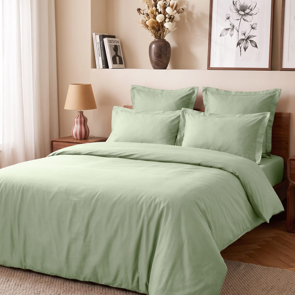 Parure de lit satin avec 2 taies rectangles sauge 240x220 cm