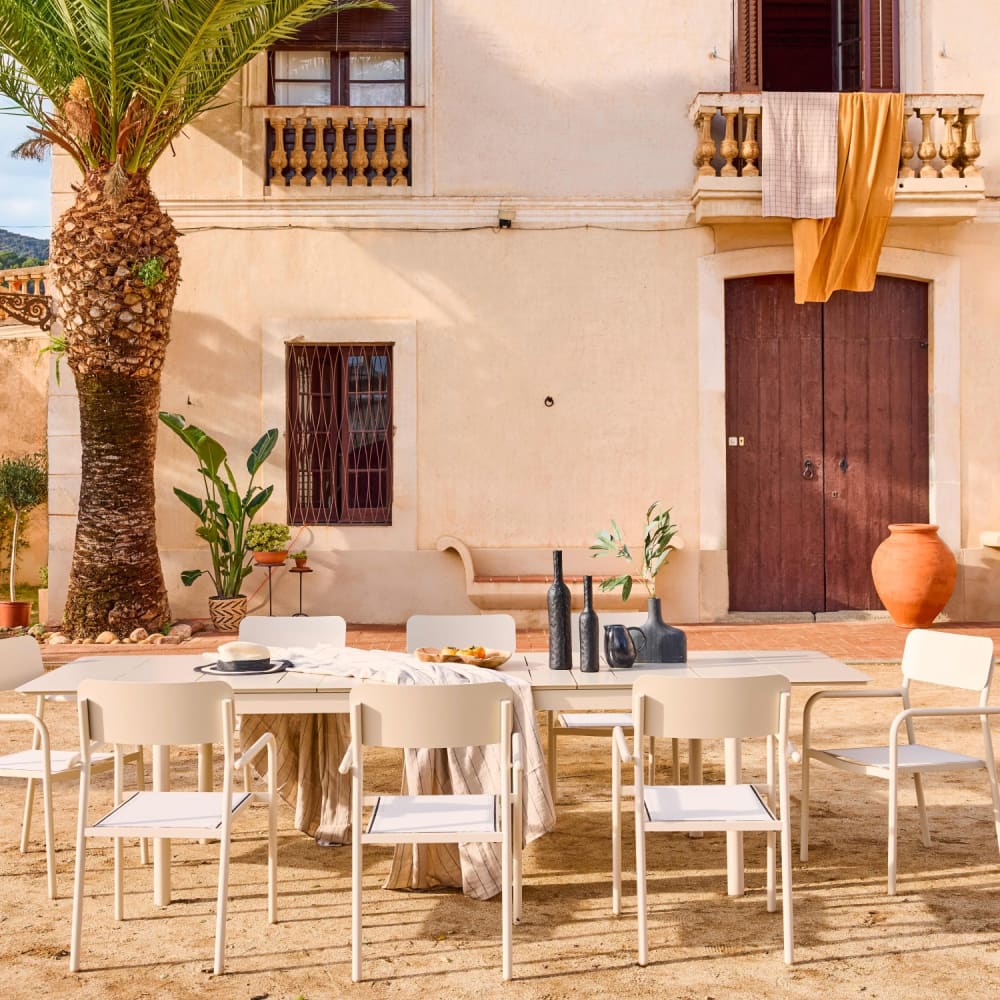 Table de jardin extensible aluminium et textilène 8 fauteuils beige