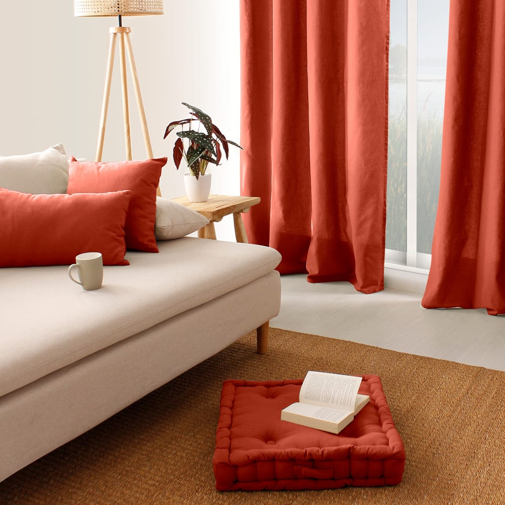 Grand coussin déhoussable orange terre cuite 60 x 60 cm — vue 3