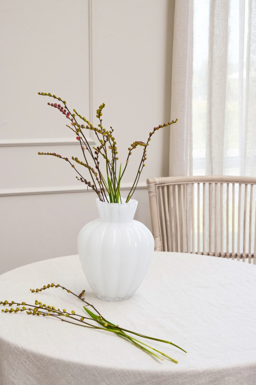 Vase en verre blanc H28 - Maisons du Monde
