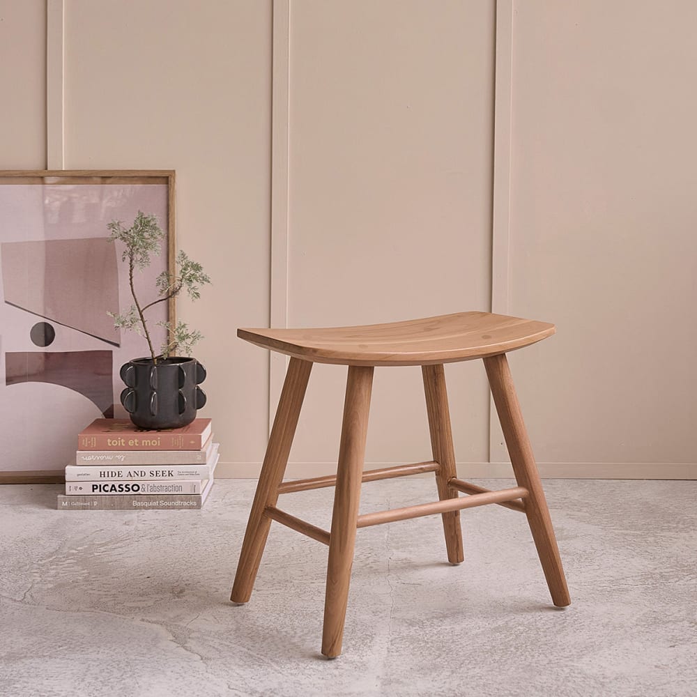 BERAH GETAH Hocker aus massivem Teakholz 45 cm style modern Beige