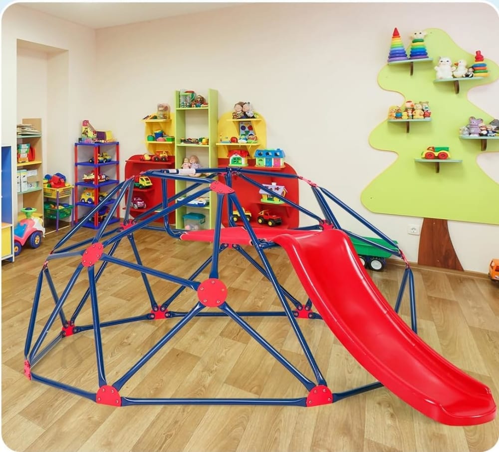 Dôme d'escalade en métal et toboggan pour enfants