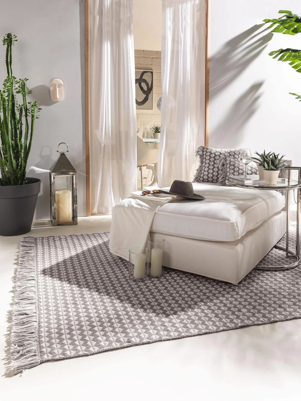 Tapis fabriqué à partir de matériaux recyclés gris 120x170