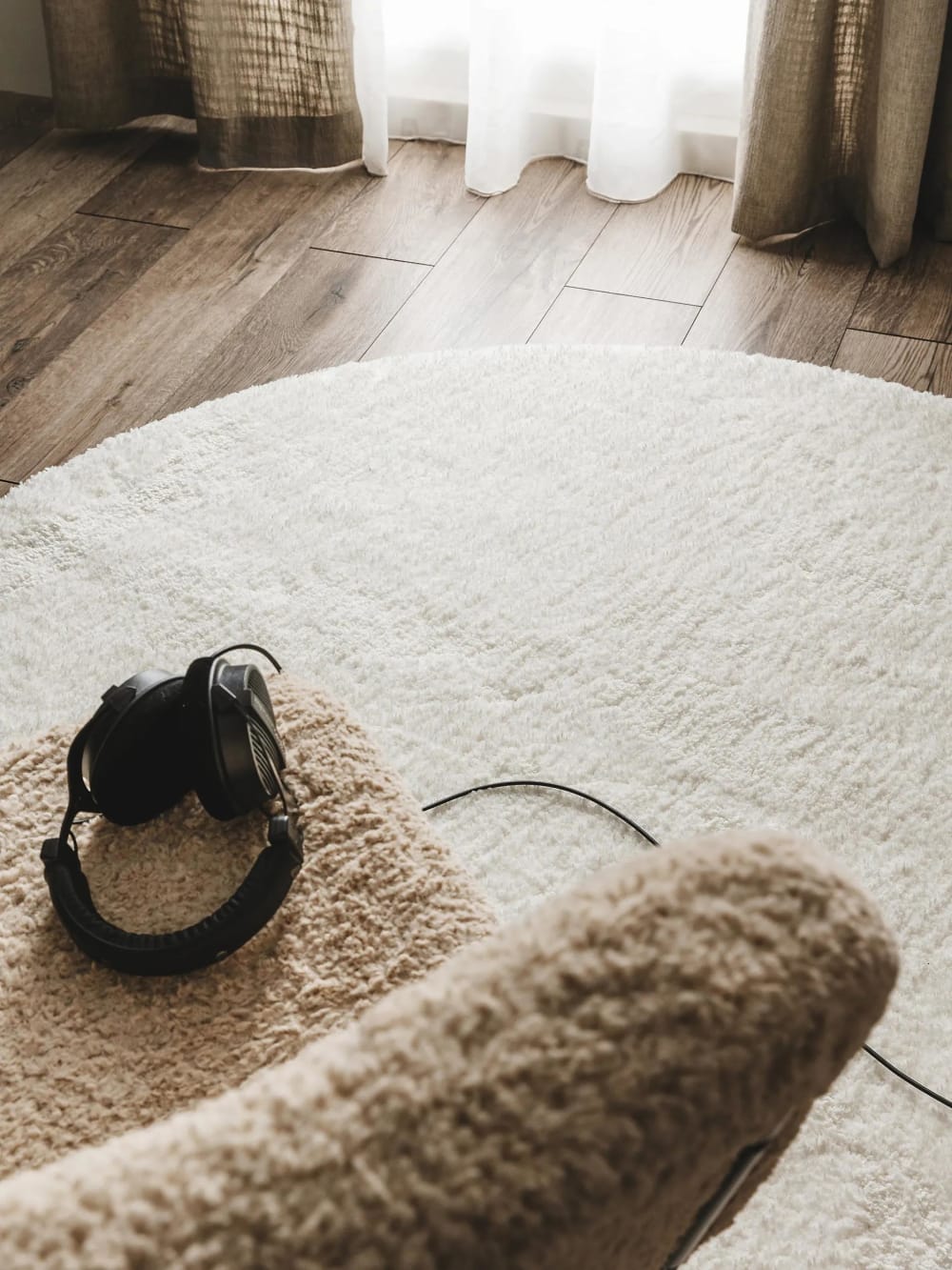 Tapis à poils longs rond crème ø 80 rond — vue 4