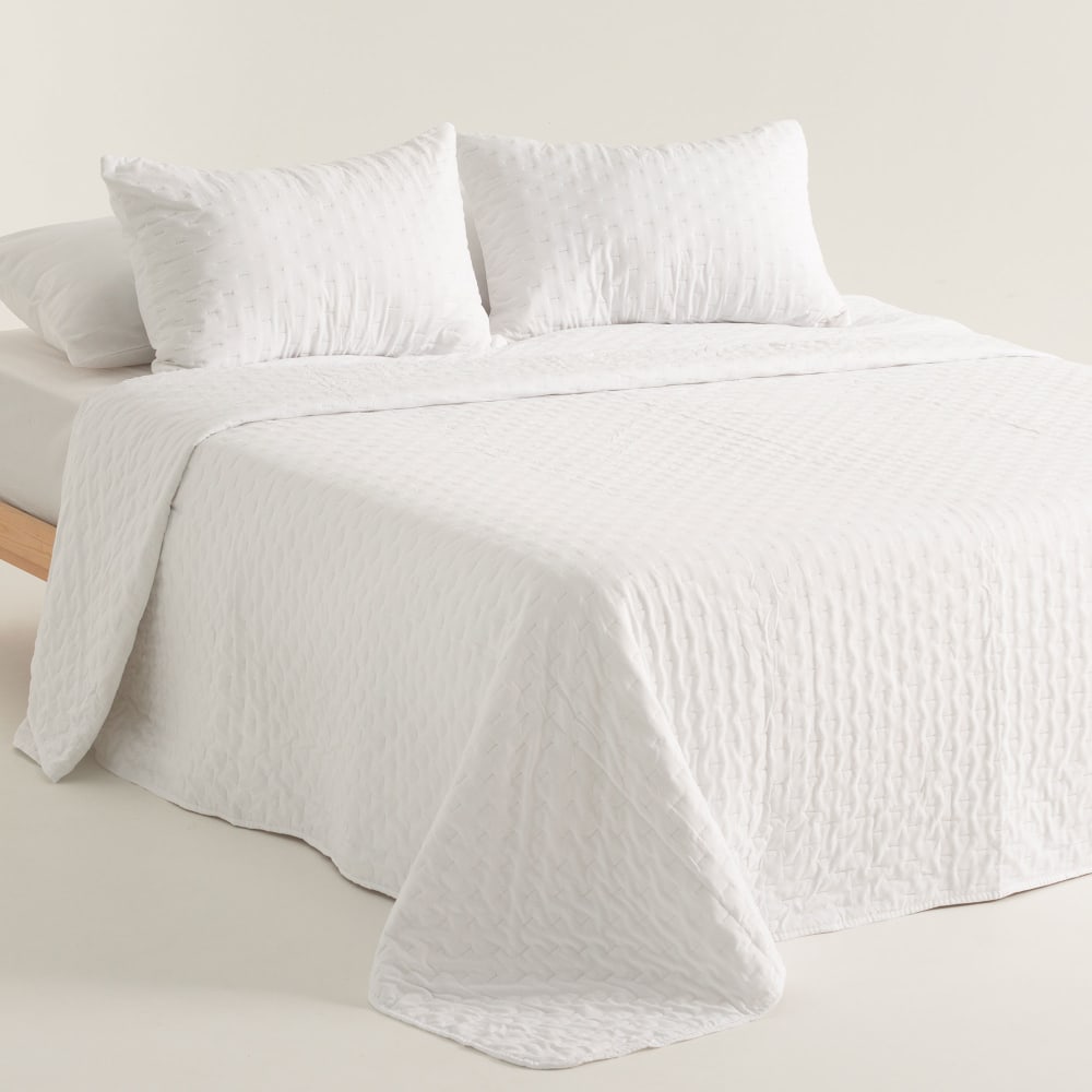 Couvre lit boutis blanc 180x270 + 50x70 cm