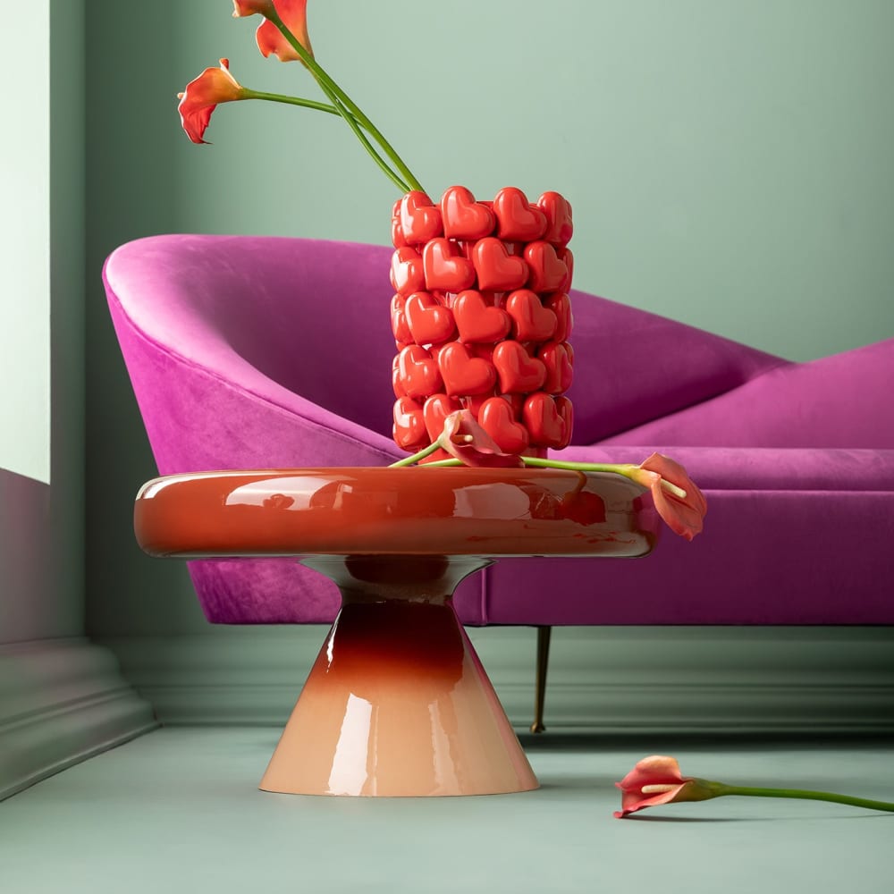 Vase coeurs en porcelaine rouge
