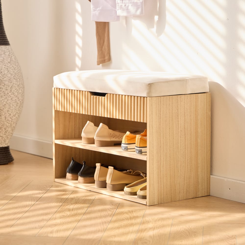 Meuble à chaussures avec coffre en bois et velours beige