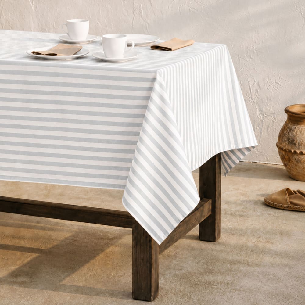 Nappe imperméable rayures toucher tissu gris clair 140x240 cm