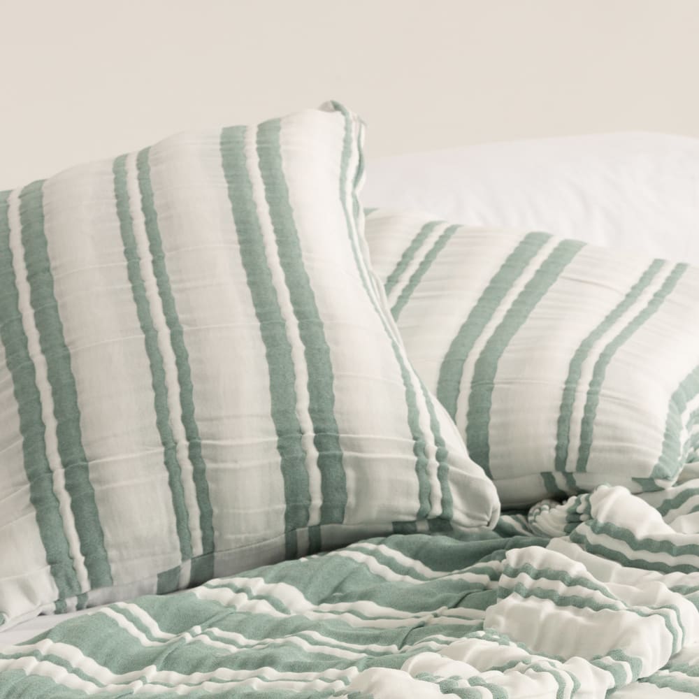 Lot de 2 housses de coussin coton à rayures vert 45x45 cm — vue 3