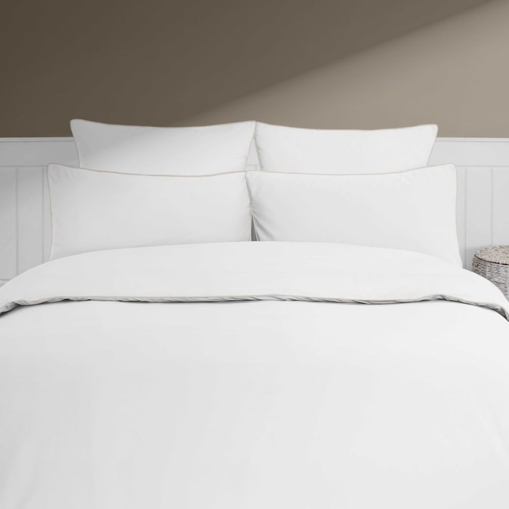 Parure de lit avec 2 taies carrées percale blanc/ficelle 240x220 cm