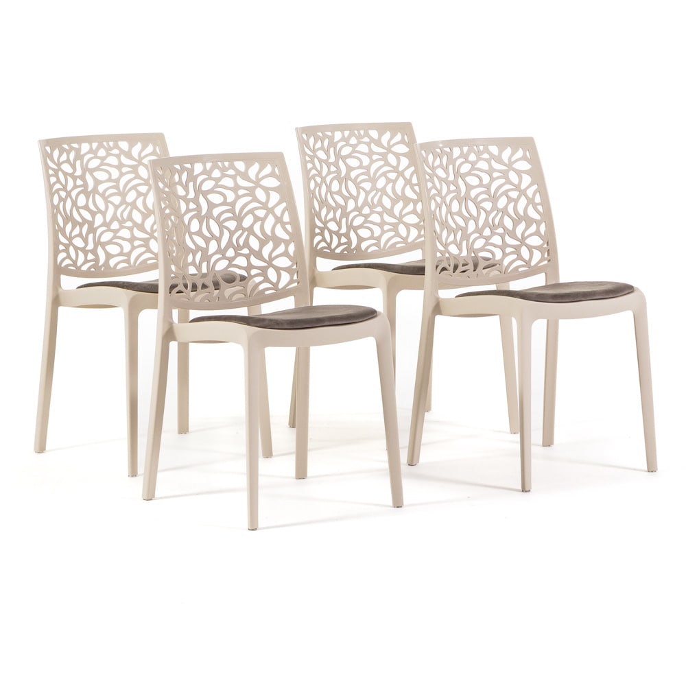 4er-Set Stühle Polypropylen creme mit taupen Kissen - Maisons Du