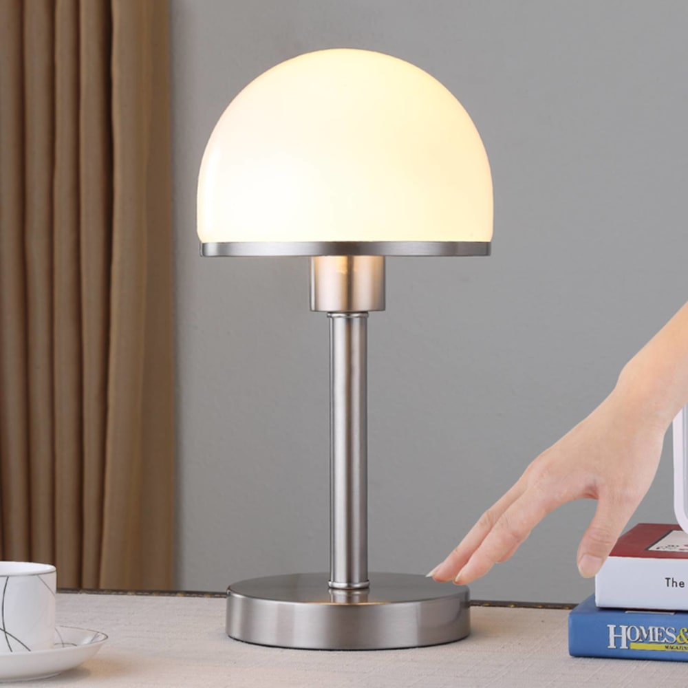 Tischlampe aus Metall, weiß, Nickel satiniert - Maisons Du Monde