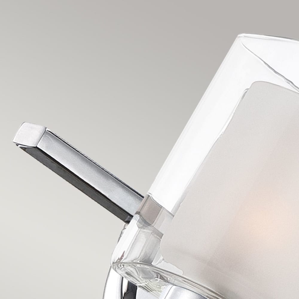 Applique murale en acier et verre opale finition chrome poli — vue 4