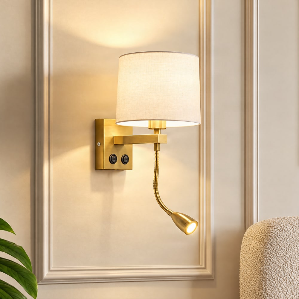 Wandleuchte Brescia gold mit weißem Lampenschirm - Maisons Du