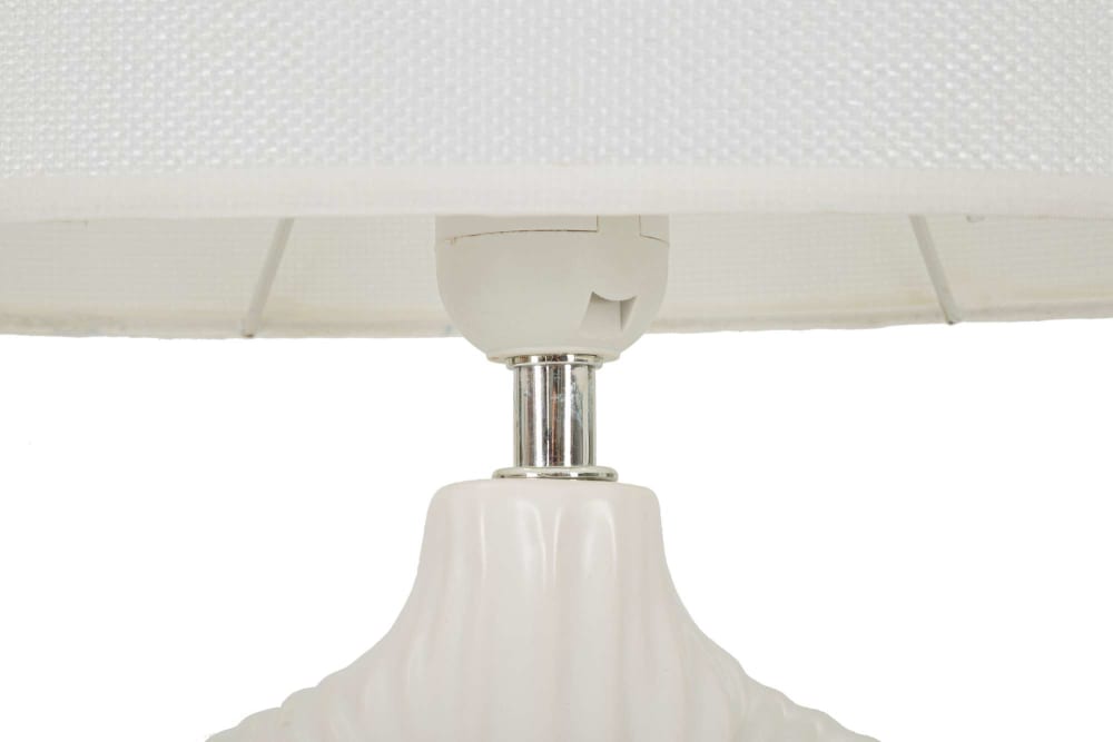 Lampe de table en céramique blanche 28,5x15x43 cm — vue 4