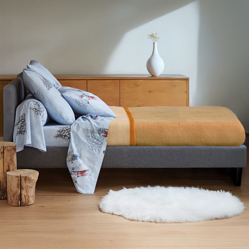 Couverture  très chaude en acrylique beige 220x240cm