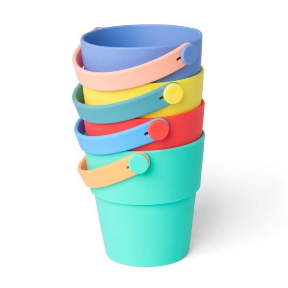 Seaux empilables en silicone