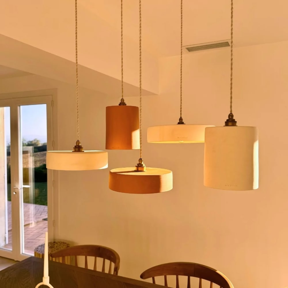 Suspension en terre cuite ocre — vue 3
