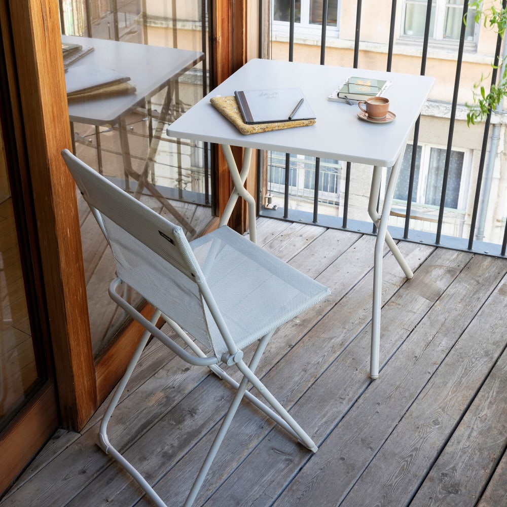 Table de jardin pliante en acier beige L70xl64xH72