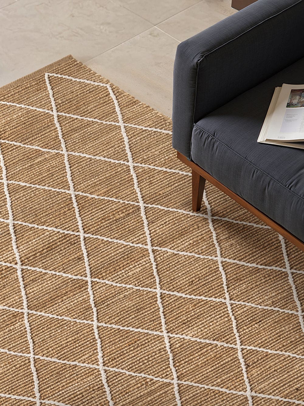 Tapis en jute kunu motifs en relief 160x230cm — vue 4