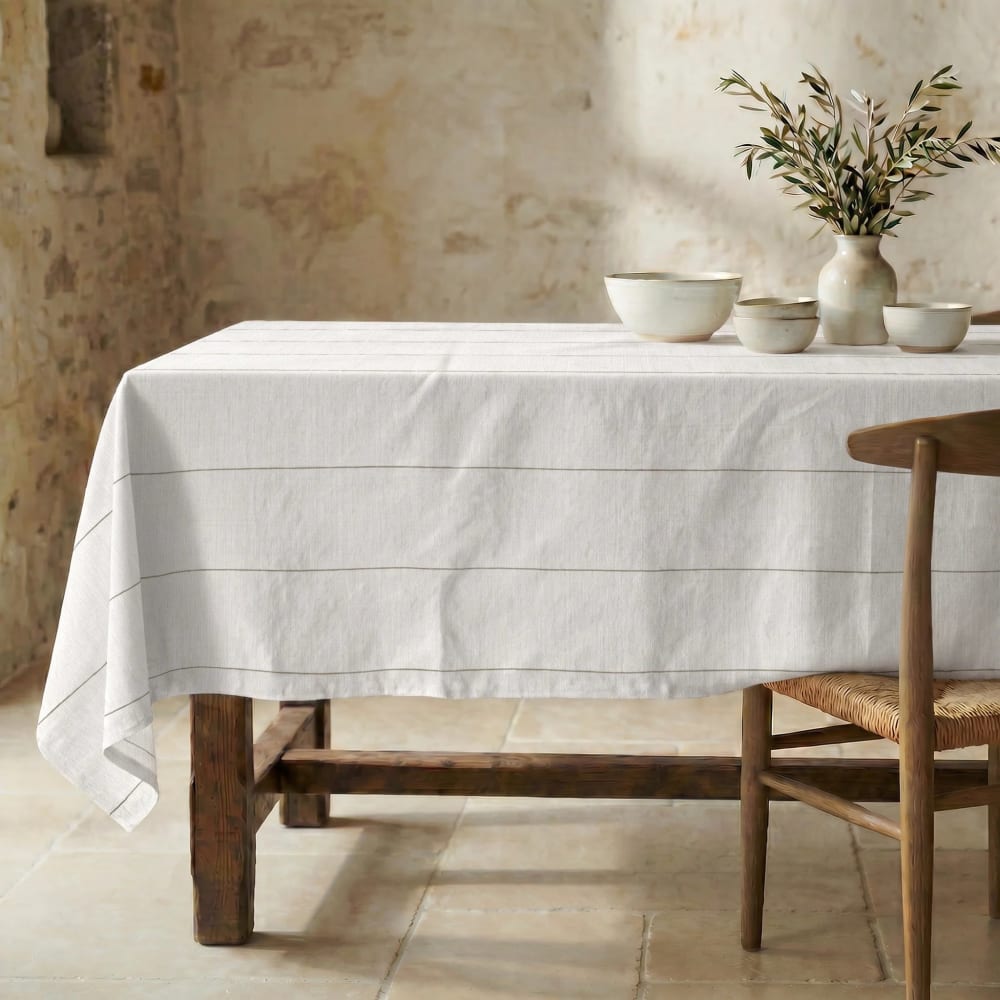 Muare Home Tischdecke mit Fleckschutz 100% Baumwolle beige 300x155 cm - Baumwolle