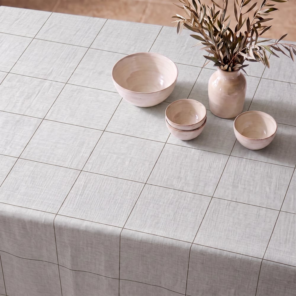 Muare Home Tischdecke mit Fleckschutz 100% Baumwolle beige 250x155 cm - Baumwolle