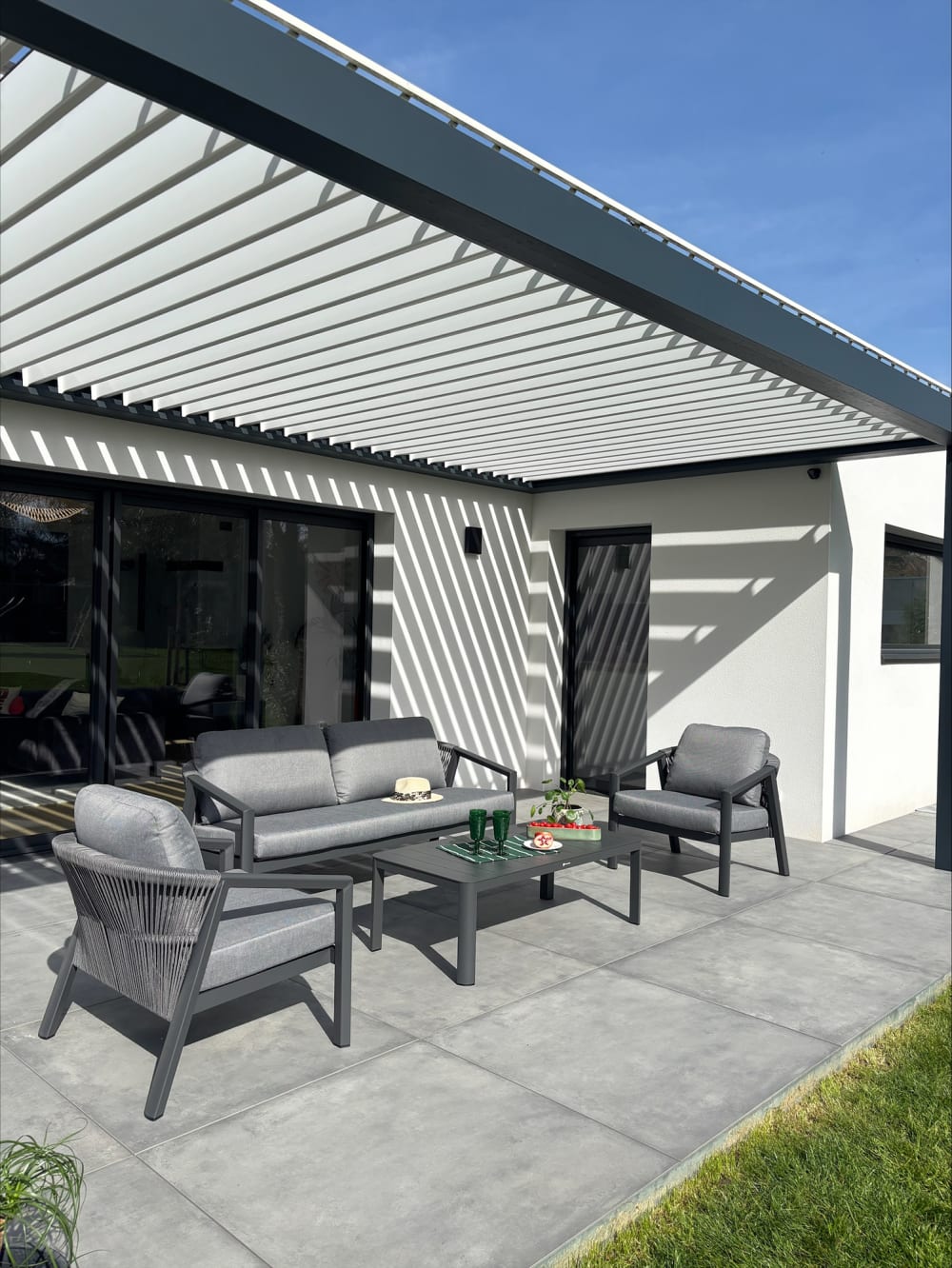 Salon de jardin bas 5 places en aluminium Salon de jardin bas 5 places en aluminium