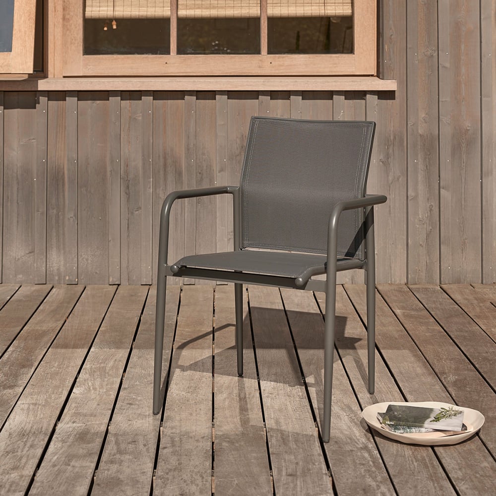 BERAH GETAH Sessel aus Aluminium und grauem Textilen style modern - Aluminium